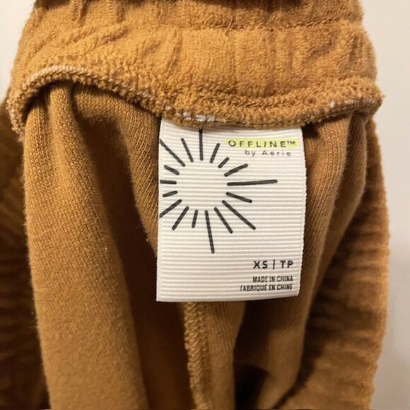 NWT Aerie Offline Summer Lights Terry Cloth Shorts Size XS - Picture 9 of 16